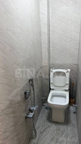 Satılır 2 otaqlı köhnə tikili 65 m², Xalqlar Dostluğu m., photo 12 from 15