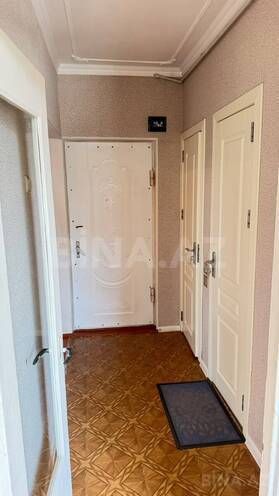 Satılır 2 otaqlı köhnə tikili 65 m², Xalqlar Dostluğu m., photo 7 from 15