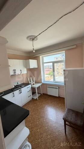 Satılır 2 otaqlı köhnə tikili 65 m², Xalqlar Dostluğu m., photo 10 from 15