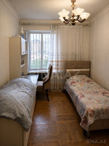Продаётся 3-комн. вторичка 70 м², м. Мемар Аджеми, photo 6 from 11