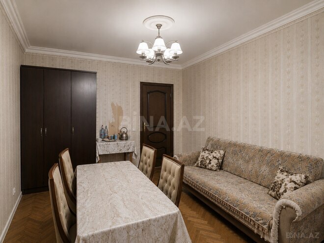 Продаётся 3-комн. вторичка 70 м², м. Мемар Аджеми, photo 1 from 11