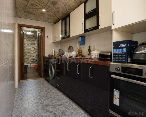 Продаётся 3-комн. вторичка 70 м², м. Мемар Аджеми, photo 9 from 11