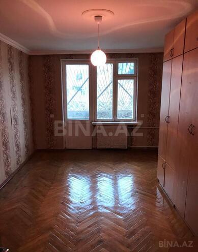 Satılır 3 otaqlı köhnə tikili 75 m², Elmlər Akademiyası m., photo 4 from 9