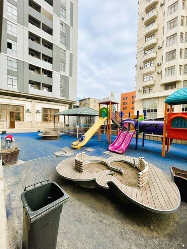 Продаётся 3-комн. новостройка 126.7 м², м. Элмляр Академиясы, photo 4 from 31