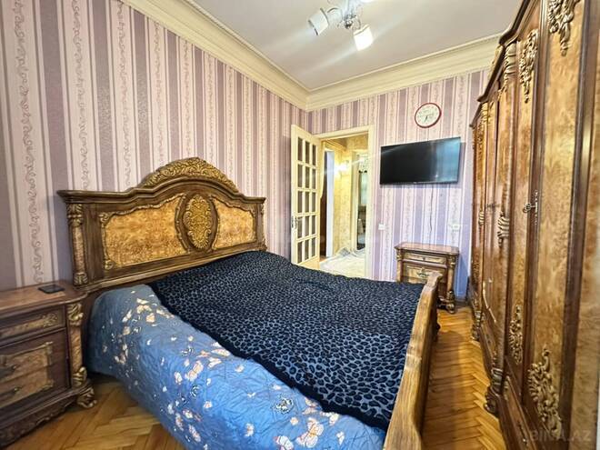 Satılır 2 otaqlı köhnə tikili 60 m², 28 May m., photo 11 from 16