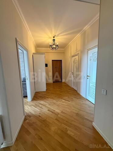 Сдаётся 3-комн. новостройка 120 м², м. Кара Караев, photo 9 from 14