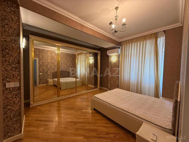 Сдаётся 3-комн. новостройка 120 м², м. Кара Караев, photo 5 from 14