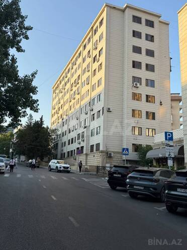 İcarəyə verilir 2 otaqlı köhnə tikili 65 m², Nizami m., photo 1 from 21