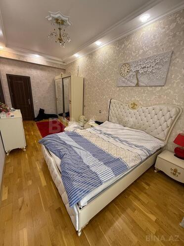 Продаётся 3-комн. новостройка 105 м², м. Кара Караев, photo 8 from 17