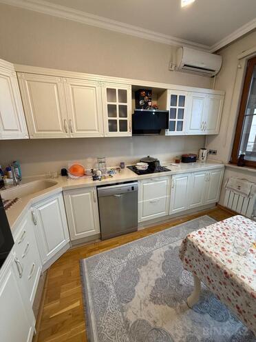 Продаётся 3-комн. новостройка 105 м², м. Кара Караев, photo 9 from 17