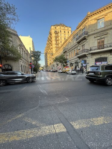 Продаётся  объект 80 м², м. Сахил, photo 1 from 22
