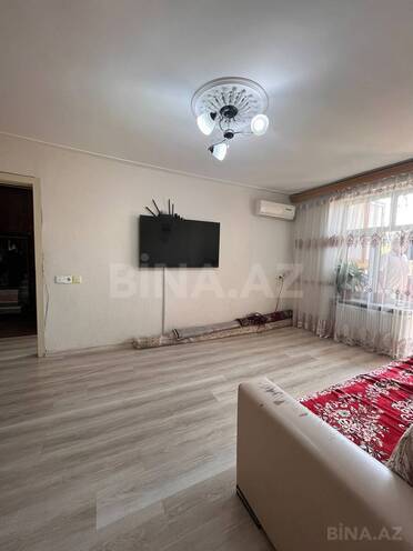 Продаётся 2-комн. вторичка 55 м², м. Кара Караев, photo 4 from 17