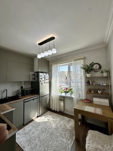 Продаётся 2-комн. вторичка 61 м², м. Халглар Достлугу, photo 4 from 14