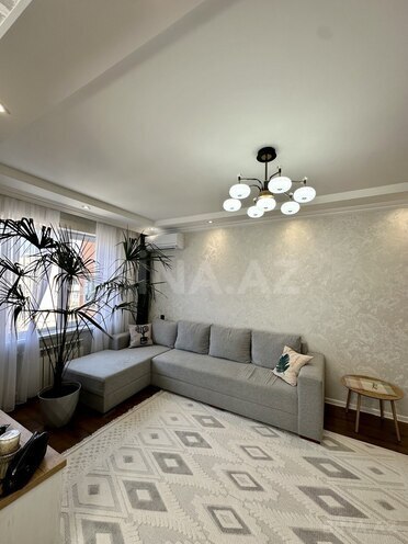 Продаётся 2-комн. вторичка 61 м², м. Халглар Достлугу, photo 3 from 14