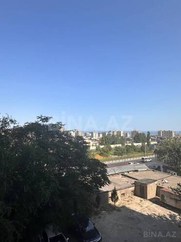 Продаётся 3-комн. вторичка 80 м², м. Низами, photo 16 from 19