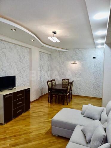 İcarəyə verilir 3 otaqlı yeni tikili 140 m², 8 Noyabr m., photo 3 from 17