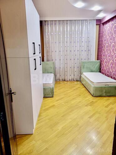 İcarəyə verilir 3 otaqlı yeni tikili 140 m², 8 Noyabr m., photo 6 from 17