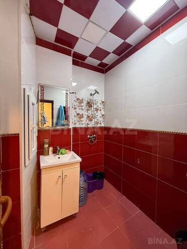 Продаётся 3-комн. вторичка 80 м², м. Ази Асланов, photo 17 from 26