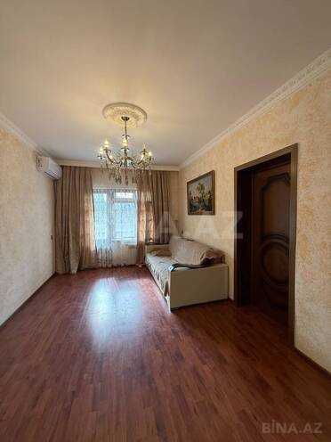 Продаётся 3-комн. вторичка 80 м², м. Ази Асланов, photo 13 from 26
