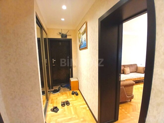 Продаётся 4-комн. вторичка 115 м², м. Кара Караев, photo 13 from 24