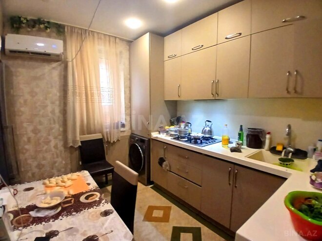 Продаётся 4-комн. вторичка 115 м², м. Кара Караев, photo 16 from 24