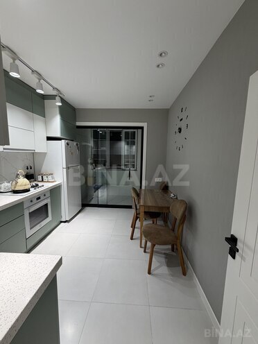 Satılır 3 otaqlı köhnə tikili 70 m², Xalqlar Dostluğu m., photo 8 from 29