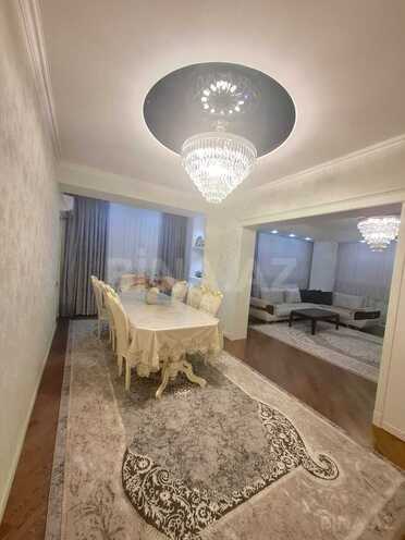 Продаётся 3-комн. вторичка 137 м², photo 8 from 27