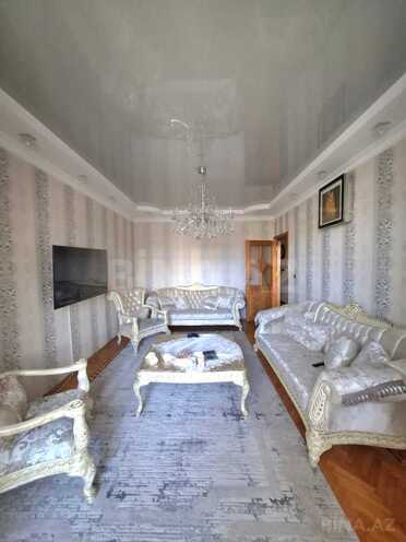 Продаётся 4-комн. вторичка 100 м², photo 10 from 15