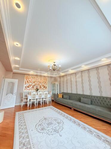 Продаётся 4-комн. вторичка 134 м², photo 11 from 14