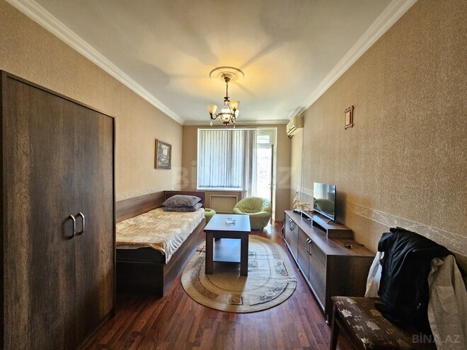 Satılır 5 otaqlı köhnə tikili 130 m², photo 12 from 32