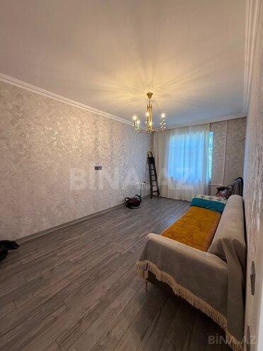 Продаётся 3-комн. вторичка 77 м², м. Ази Асланов, photo 1 from 21