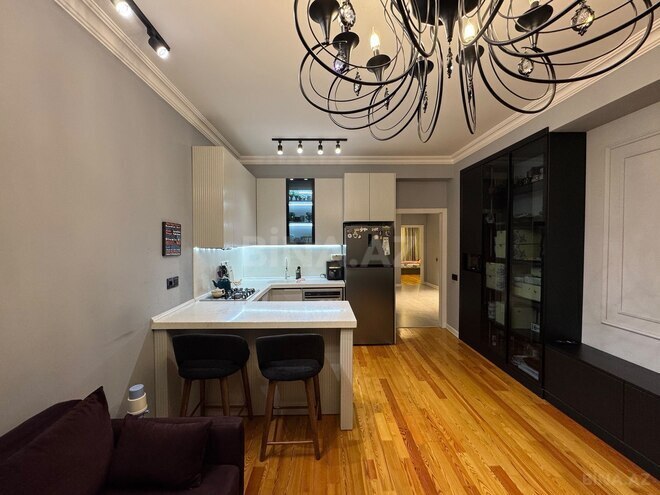 Продаётся 3-комн. новостройка 105 м², м. Нефтчиляр, photo 7 from 18