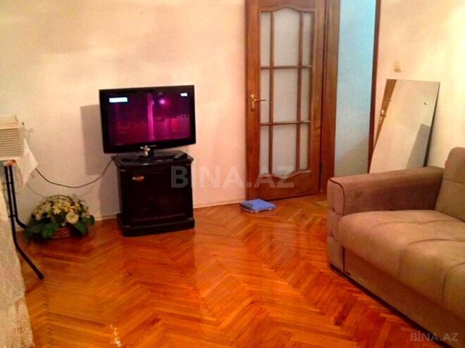 Satılır 1 otaqlı köhnə tikili 40 m², Həzi Aslanov q., photo 3 from 12