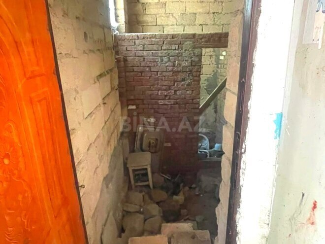 Satılır 1 otaqlı köhnə tikili 20 m², Qara Qarayev m., photo 3 from 6