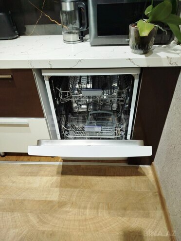 İcarəyə verilir 3 otaqlı yeni tikili 120 m², İnşaatçılar m., photo 18 from 31