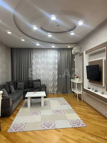 Сдаётся 3-комн. новостройка 90 м², м. Нефтчиляр, photo 10 from 13