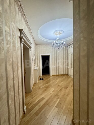 Сдаётся 4-комн. новостройка 230 м², м. 8 ноября, photo 23 from 31