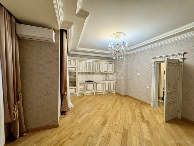 Сдаётся 4-комн. новостройка 230 м², м. 8 ноября, photo 13 from 31