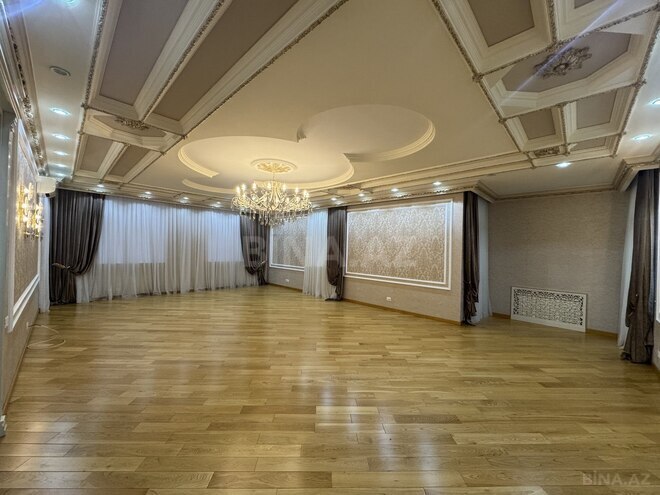 Сдаётся 4-комн. новостройка 230 м², м. 8 ноября, photo 1 from 31