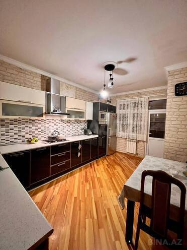Satılır 3 otaqlı köhnə tikili 65 m², Xalqlar Dostluğu m., photo 10 from 16