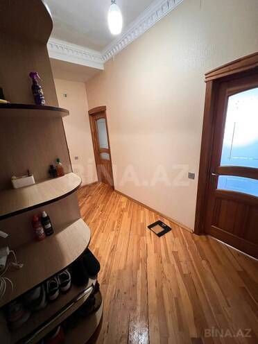 Satılır 3 otaqlı köhnə tikili 65 m², Xalqlar Dostluğu m., photo 14 from 16