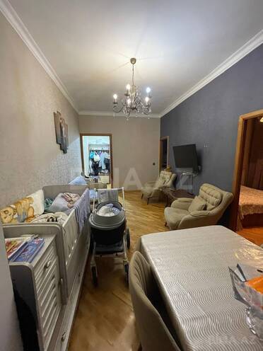 Satılır 2 otaqlı köhnə tikili 40 m², Gənclik m., photo 3 from 9