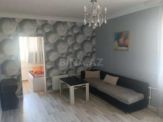 Продаётся 1-комн. вторичка 44 м², м. Низами, photo 4 from 11