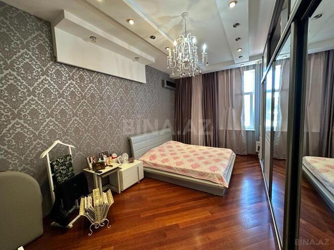 Satılır 4 otaqlı yeni tikili 174 m², 28 May m., photo 6 from 13
