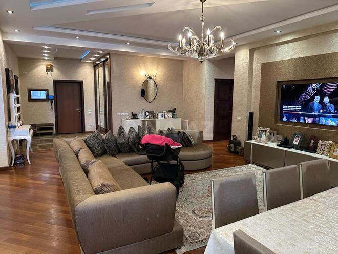 Satılır 4 otaqlı yeni tikili 174 m², 28 May m., photo 4 from 13