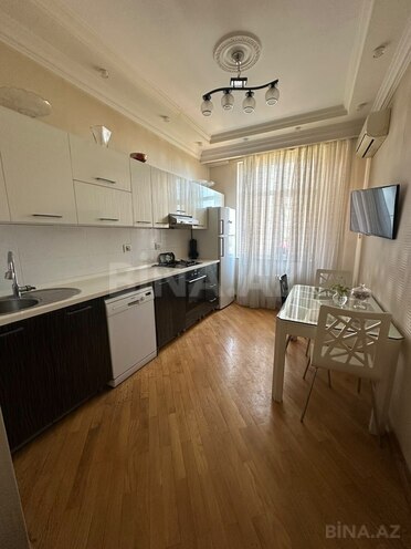 İcarəyə verilir 3 otaqlı yeni tikili 130 m², 8 Noyabr m., photo 11 from 19