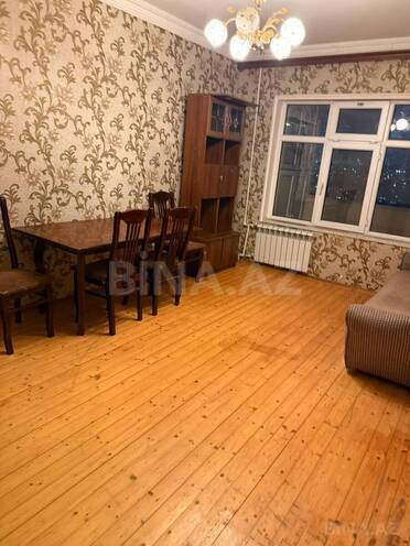 Сдаётся 2-комн. вторичка 70 м², Хатаинский р., photo 1 from 13