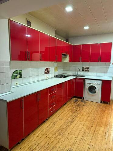 Сдаётся 2-комн. вторичка 70 м², Хатаинский р., photo 9 from 13