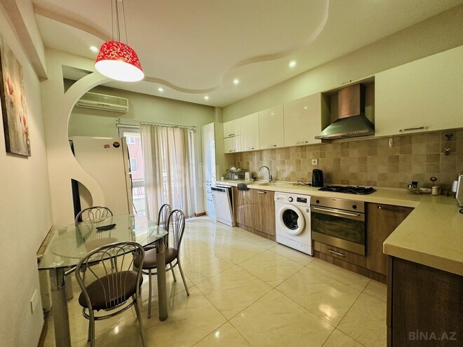 Сдаётся 3-комн. новостройка 127 м², Насиминский  р., photo 14 from 21