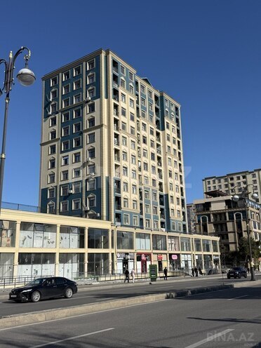 Продаётся 2-комн. новостройка 58 м², м. Иншаатчылар, photo 1 from 14